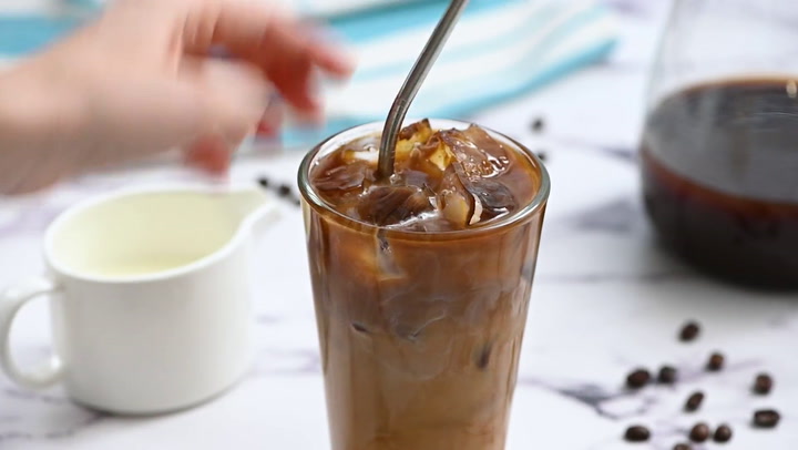 Easy Cold Brew Coffee - Crys Kitchen