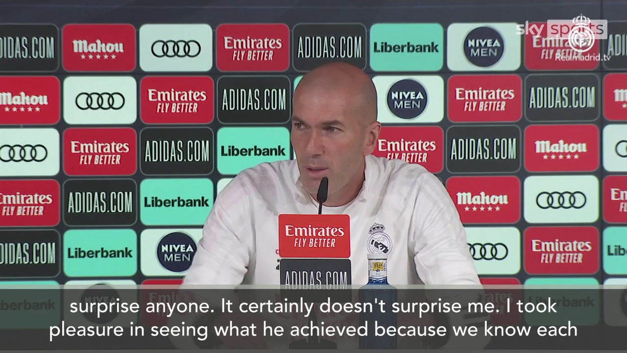 Zinedine Zidane salutes Kylian Mbappe
