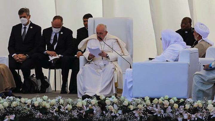 Watch again: Pope Francis celebrates mass on historic visit to Iraq | News  | NewsChain