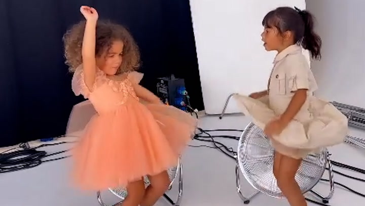 Las hijas de Cristiano y Georgina se marcan un baile de auténtico videoclip