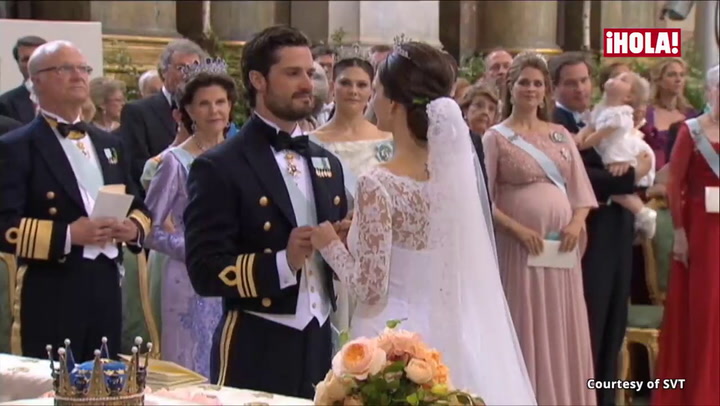 Robados, de ensueño y de película, así fueron los besos más románticos de la boda Carlos Felipe y Sofia de Suecia