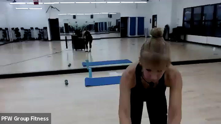 HARDCORE ABS WITH PATRICIA