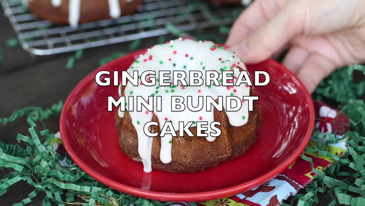 Mini Gingerbread Bundt Cakes - Sprinkle Bakes