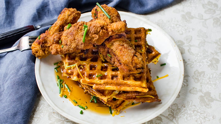 Big dees chicken and waffles